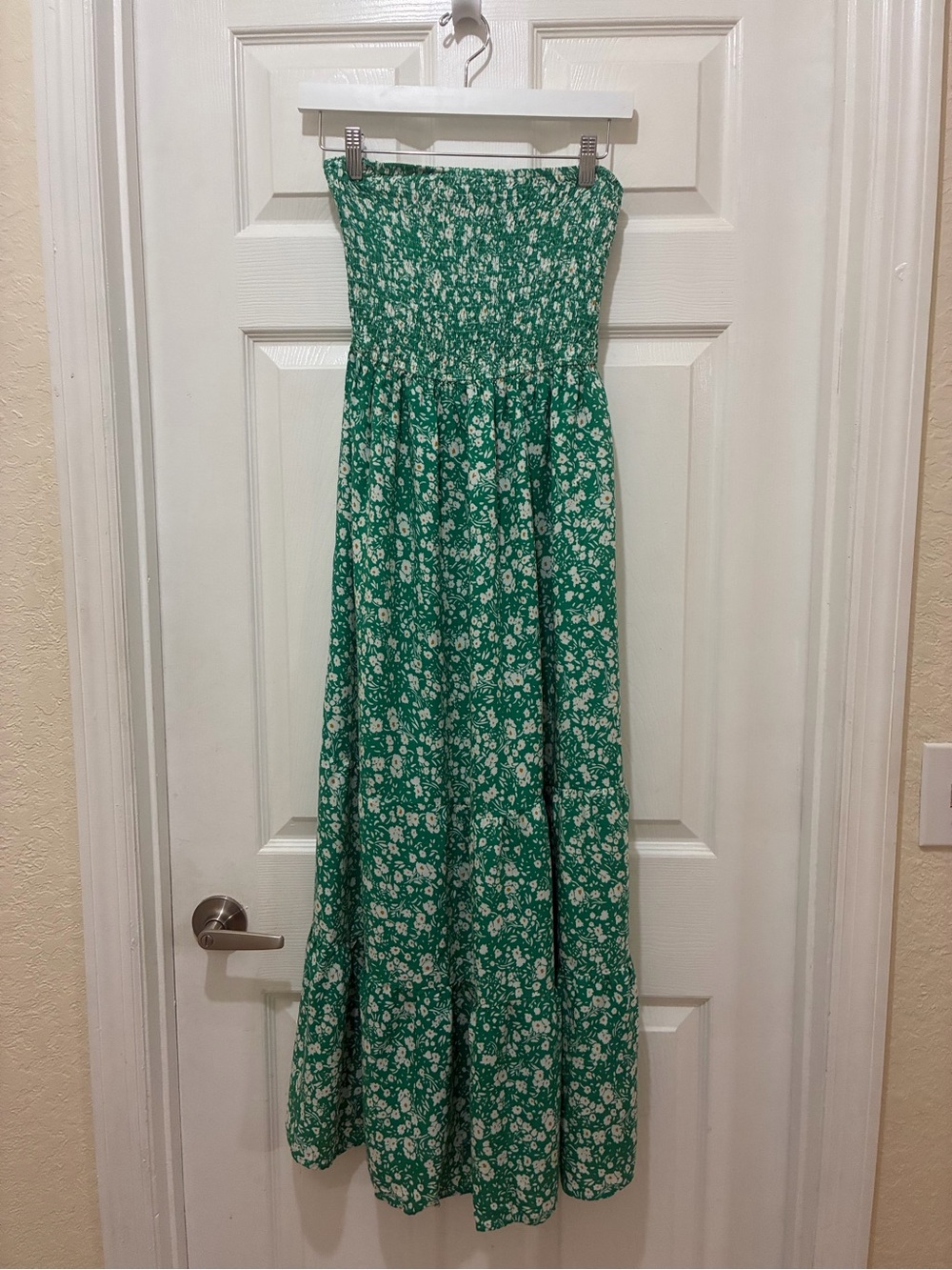Green Floral Strapless Maxi Dress with Smocked Bodice size M